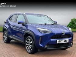 Used 2025 Toyota Yaris Hybrid Design Estate | £16,490 (Super price)