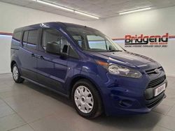 Blue Used 2018 Ford Grand Tourneo Connect Zetec MPV | £12,999 (Fair price)