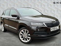 Magnetic brown metallic Used 2019 Skoda Karoq SUV | £17,600 (Fair price)