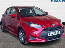Red Used 2023 Toyota Yaris Hybrid Hatchback | £15,450 (Good price)
