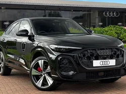 Black New 2025 Audi Q5 Sportback Design SUV | £60,480