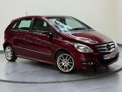 Red Used 2010 Mercedes B200 MPV | £3,495 (Fair price)