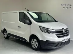 White Used 2022 Renault Trafic Business Van | £12,950 (Fair price)