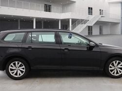 Deep black pearl Used 2018 VW Passat S Estate | £9,975 (Good price)