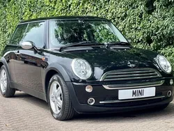 Black Used 2005 Mini ONE Hatch Hatchback | £3,999 (Expensive)