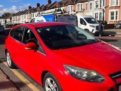 Red Used 2012 Ford Focus Zetec Hatchback | £1,495 (Good price)