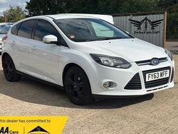 White Used 2013 Ford Focus Zetec Hatchback | £3,495 (Fair price)