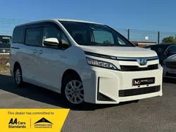 White Used 2025 Toyota Voxy MPV | £16,000 (Good price)