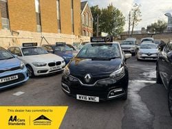 Black/cream Used 2016 Renault Captur Dynamique SUV | £4,099 (Super price)