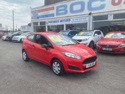 Red Used 2016 Ford Fiesta Studio Hatchback | £4,795 (Good price)