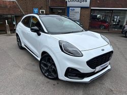 Frozen white Used 2024 Ford Puma ST SUV | £23,000 (Fair price)