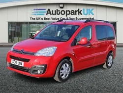 Red Used 2017 Citroën Berlingo Flair MPV | £7,695 (Good price)