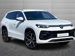 Pure white New 2025 VW Tayron R-line SUV | £42,495 (Good price)