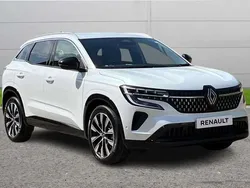 Pearl arctic white New 2025 Renault Austral Techno SUV | £27,000