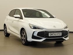 White Used 2024 MG MG3 Trophy Hatchback | £17,498 (Fair price)