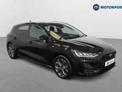 Black Used 2023 Ford Focus ST-Line Hatchback | £14,999 (Fair price)