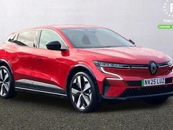 Red Used 2025 Renault Megane E-Tech Komfort Hatchback | £23,599 (Fair price)