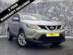 Silver Used 2015 Nissan Qashqai N-TEC SUV | £5,095 (Fair price)