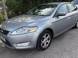 Silver Used 2009 Ford Mondeo Zetec Hatchback | £595 (Super price)