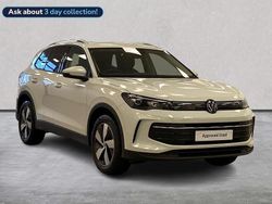 White Used 2025 VW Tiguan Match SUV | £31,941 (Expensive)