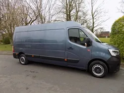 Blue Used 2020 Renault Master Van | £11,995 (Expensive)