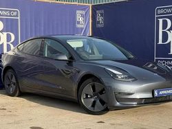 Grey Used 2022 Tesla Model 3 Sedan | £22,999 (A bit pricey)