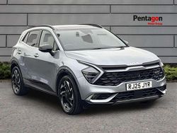 Silver Used 2025 Kia Sportage 4 SUV | £31,995 (Good price)