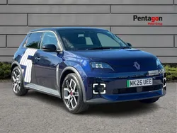 Other Used 2025 Renault R5 Komfort Hatchback | £27,995