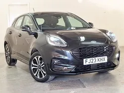 Black Used 2023 Ford Puma ST-Line Hatchback | £16,998 (Fair price)