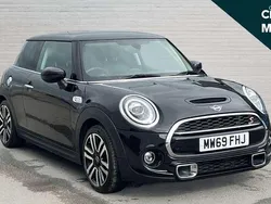 Black Used 2020 Mini Cooper S Exclusive Hatchback | £15,750 (Good price)