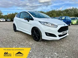 White Used 2016 Ford Fiesta Zetec Hatchback | £3,995 (Fair price)