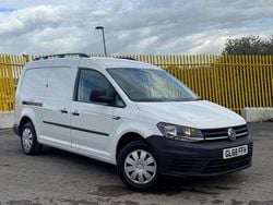 White Used 2018 VW Caddy Maxi Startline MPV | £8,694 (Fair price)