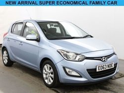 Blue Used 2013 Hyundai i20 Active Hatchback | £3,495 (Good price)