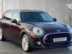 Red Used 2015 Mini Cooper Clubman Estate | £12,999 (Fair price)