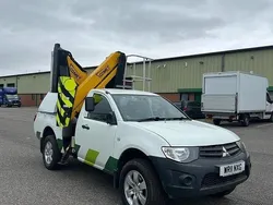 White Used 2011 Mitsubishi L200 Pickup | £8,800 (Fair price)