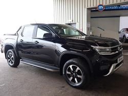 Black Used 2023 VW Amarok Style Pickup | £28,299 (Super price)