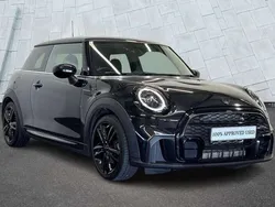 Black Used 2022 Mini Cooper Hatch Hatchback | £17,300 (A bit pricey)
