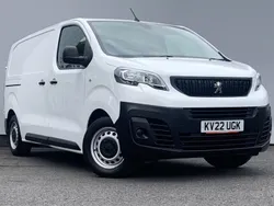White Used 2022 Peugeot Expert Premium Van | £14,550 (Fair price)