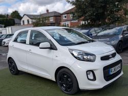 White Used 2015 Kia Picanto Air Hatchback | £3,500 (Fair price)