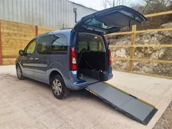 Blue Used 2016 Citroën Berlingo MPV | £8,901 (A bit pricey)