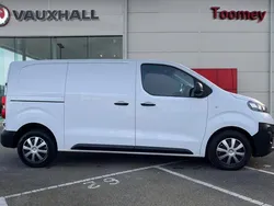 White Used 2021 Vauxhall Vivaro S Van | £13,995 (Good price)