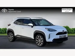 White Used 2023 Toyota Yaris Hybrid Design Hatchback | £21,500 (Expensive)