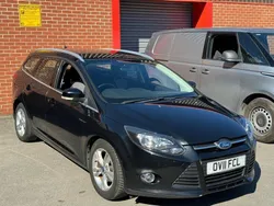 Black Used 2011 Ford Focus Zetec Estate | £2,495 (Fair price)
