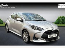 Used 2025 Toyota Yaris Hybrid Hatchback | £17,813 (Good price)