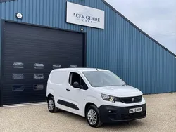 White Used 2020 Peugeot Partner MPV | £7,990 (Good price)