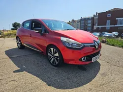 Red Used 2014 Renault Clio IV Dynamique Hatchback | £3,795 (Fair price)