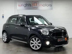 Black Used 2015 Mini Cooper Countryman SUV | £8,995 (Fair price)