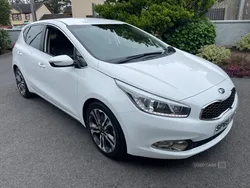 White Used 2015 Kia Ceed 4 Hatchback | £6,750 (Fair price)