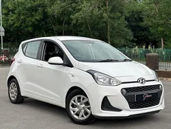White Used 2017 Hyundai i10 SE Hatchback | £3,995 (Good price)