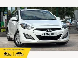 White Used 2014 Hyundai i30 Classic Hatchback | £3,990 (Fair price)
